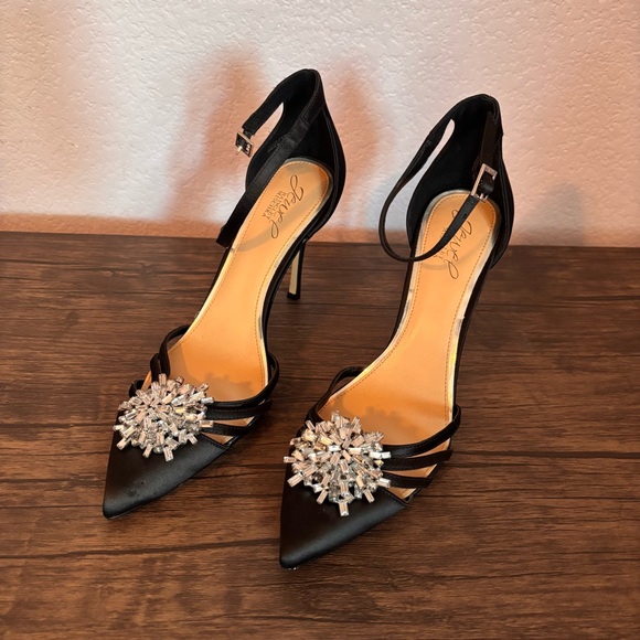 Jewel Badgley Mischka Shoes - Heels shoes size 9